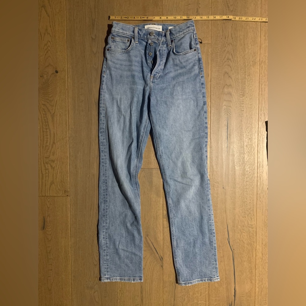 Artizia Denim Forum. The Arlo High Rise Straight Jeans